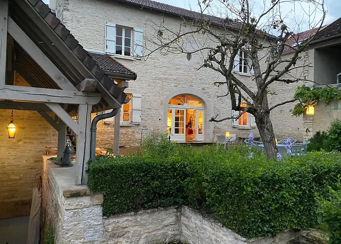 Le prieuré de Sainte Vertu